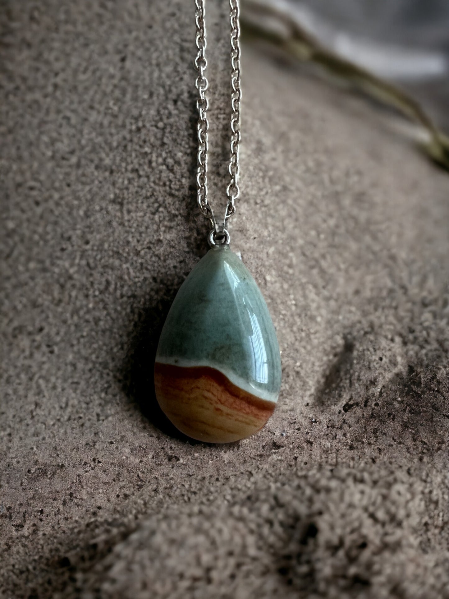 Incredible Teardrop Pendant